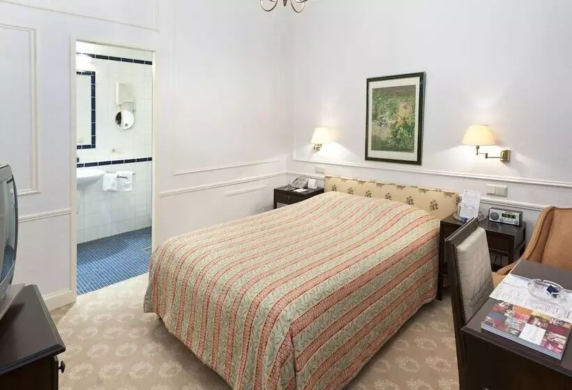 اتاق استاندارد, Grand Hotel Cravat