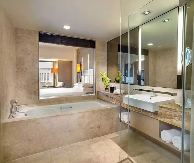 سوییت اجرایی, Hilton Petaling Jaya