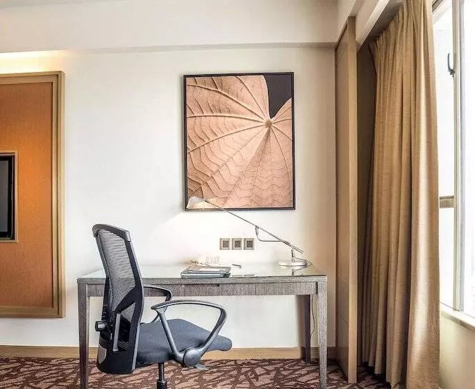 اتاق استاندارد پلاس, Hilton Petaling Jaya