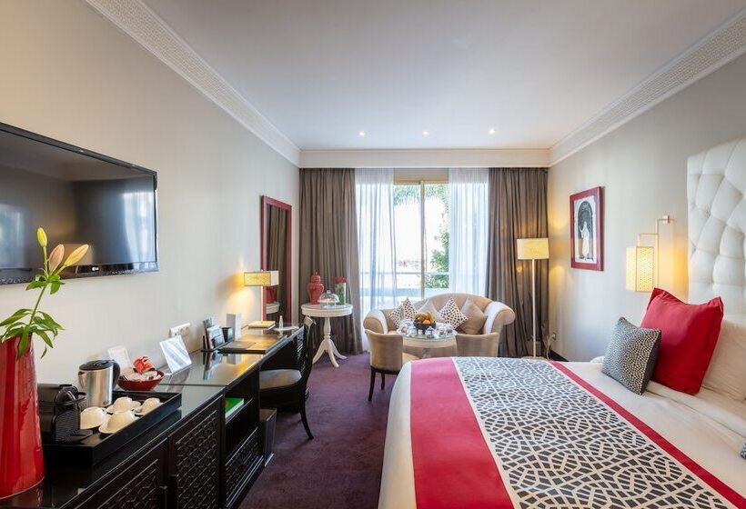 اتاق لوکس, La Tour Hassan Palace