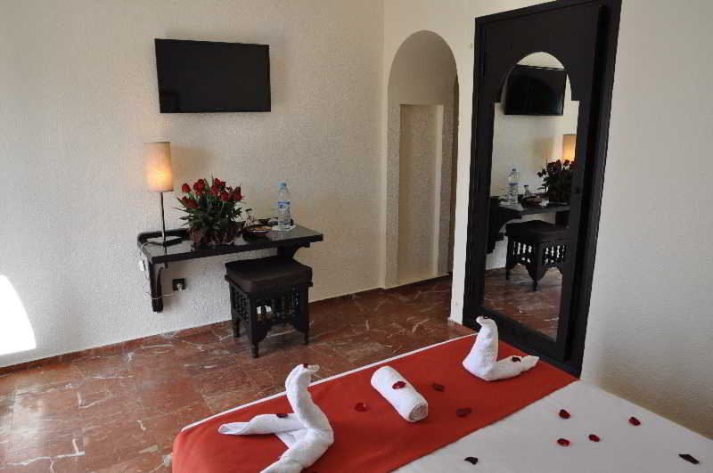 اتاق استاندارد یک نفره, Les Omayades