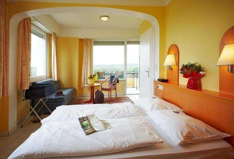 اتاق استاندارد با بالکن, Perekop