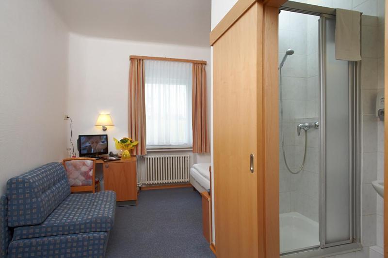 اتاق استاندارد یک نفره, Perekop