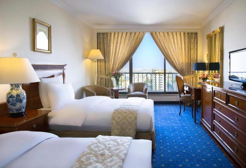 اتاق کلاب, Regency Palace Amman