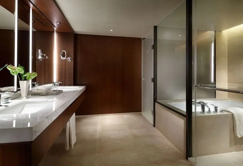 سوییت سوپریور, The Shilla Seoul