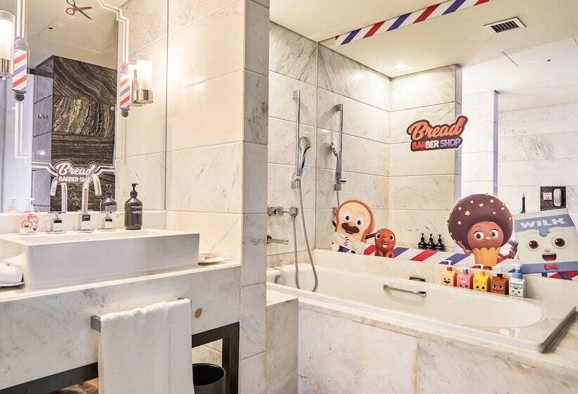 اتاق کلاب, Lotte Hotel Seoul