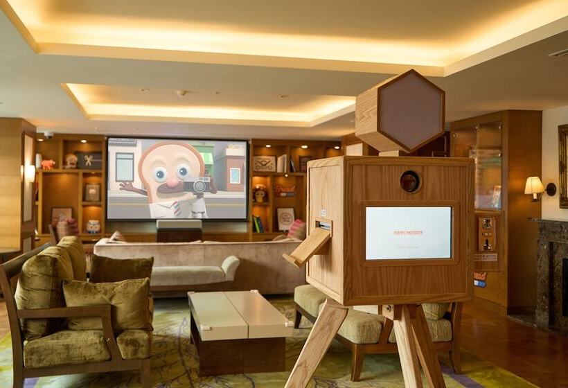 اتاق کلاب, Lotte Hotel Seoul