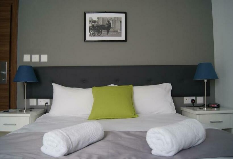 اتاق استاندارد, Buccaneers Boutique Guest House