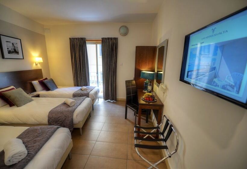 اتاق استاندارد سه نفره, Carlton