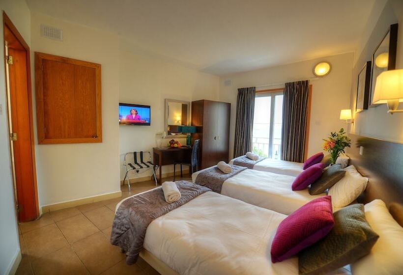 Triple Room Sea View, Carlton