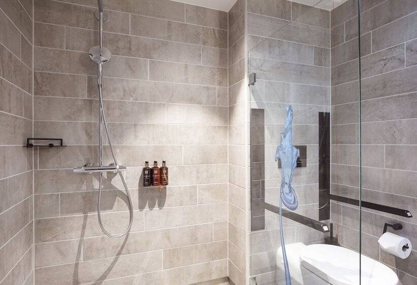 سوییت, Clarion Hotel The Hub