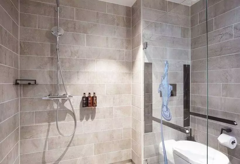 سوییت, Clarion Hotel The Hub