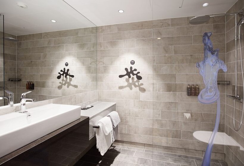 اتاق لوکس, Clarion Hotel The Hub