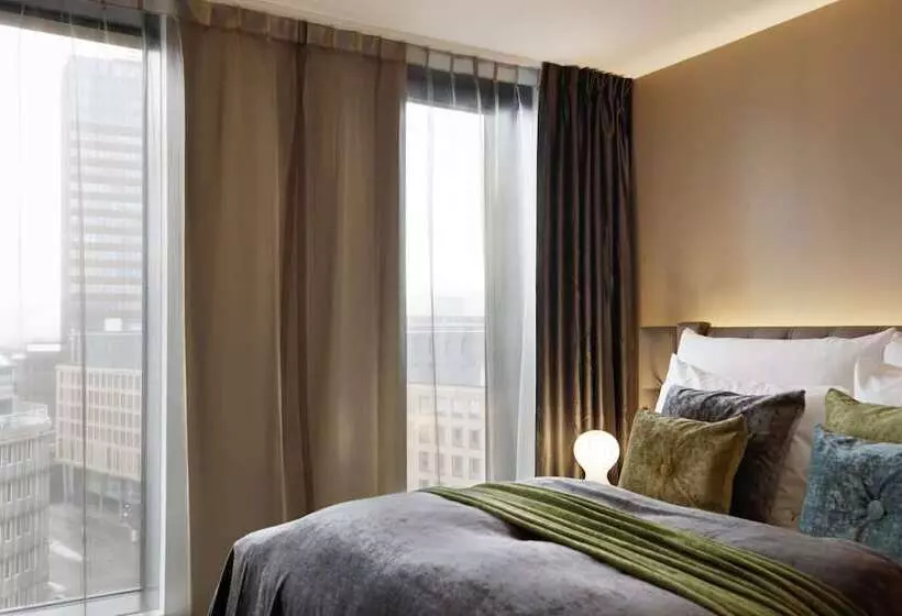 اتاق استاندارد با چشم‌انداز شهر, Clarion Hotel The Hub