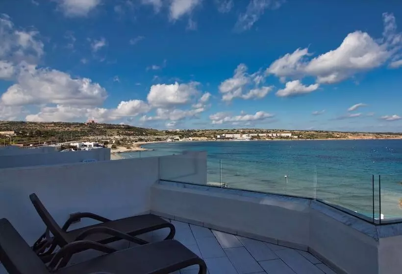 اتاق استاندارد با تراس و چشمانداز دریا, Db Seabank Resort + Spa All Inclusive