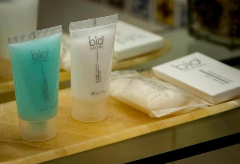 スタンダードルーム, Docecuartos