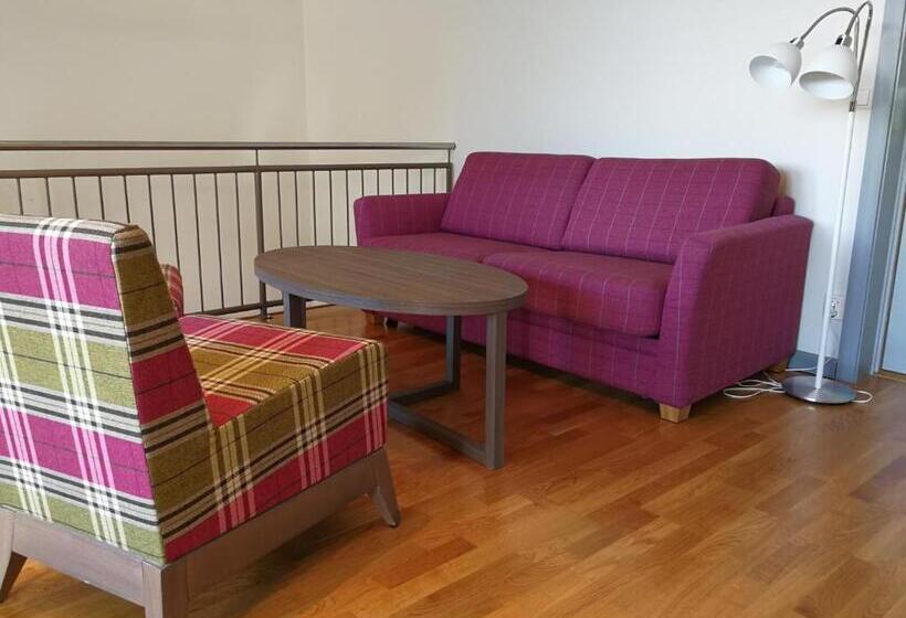 Президентский Люкс, Dombås