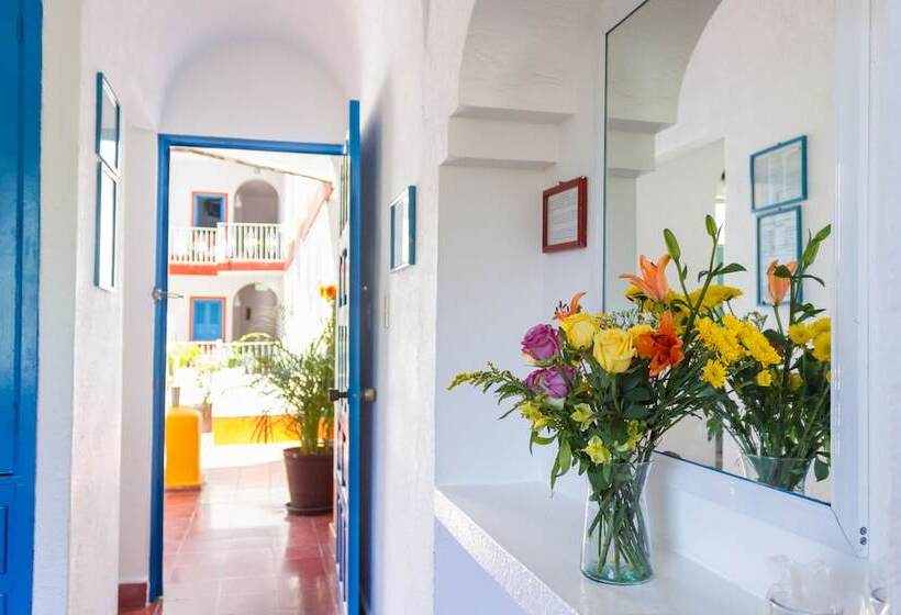 غرفة قياسية ثلاثية, Encino Malecon Centro Puerto Vallarta