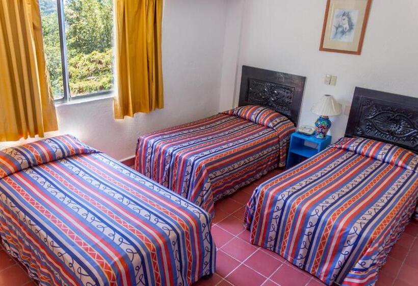 Habitació Triple Estàndard, Encino Malecon Centro Puerto Vallarta