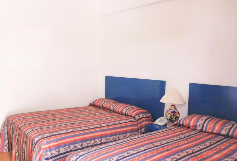 غرفة قياسية رباعية, Encino Malecon Centro Puerto Vallarta