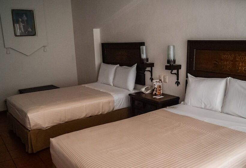 Standardzimmer, Fenix