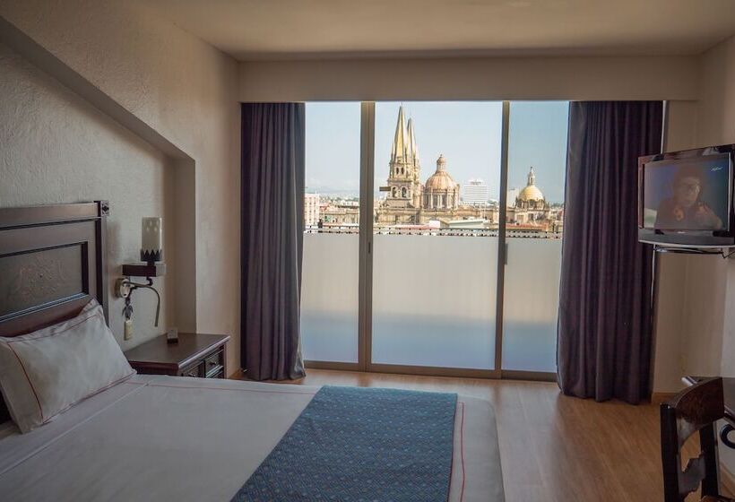 Superior-Zimmer, Fenix