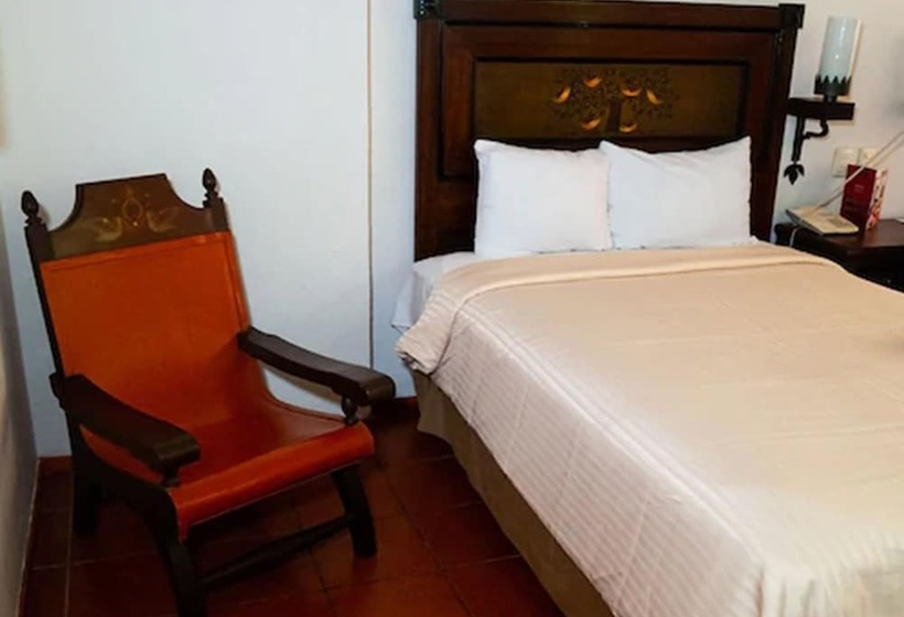 Chambre Standard, Fenix