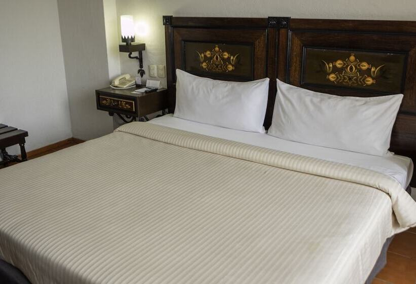 Standardzimmer, Fenix