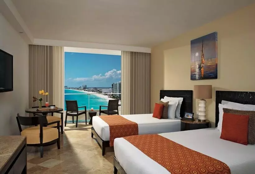 اتاق لوکس با تخت بزرگ, Krystal Grand® Cancún - All Inclusive
