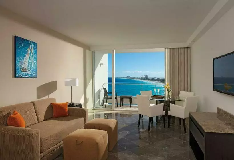 سوییت خانوادگی, Krystal Grand® Cancún - All Inclusive