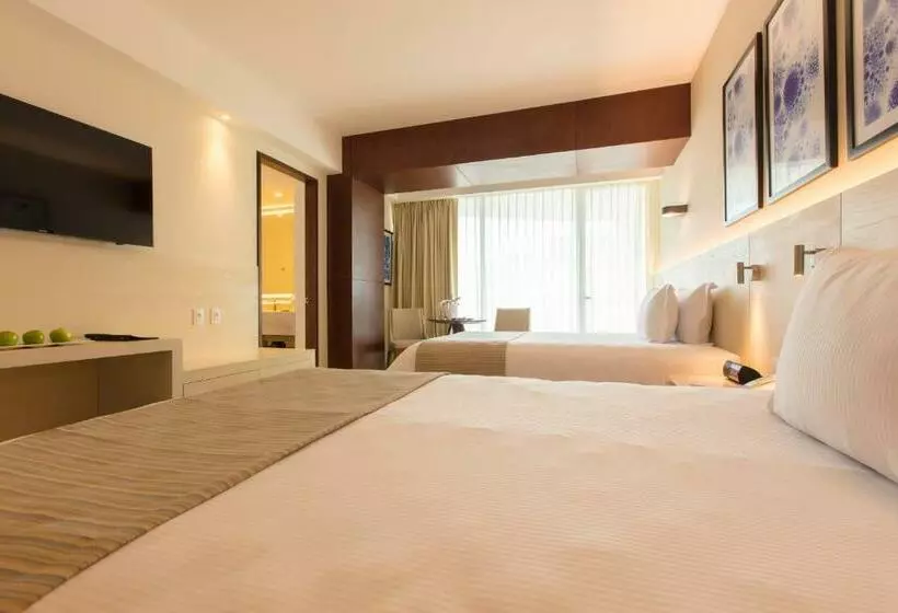 سوییت خانوادگی, Krystal Grand® Cancún - All Inclusive