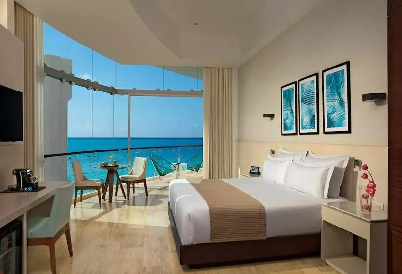 سوییت خانوادگی, Krystal Grand® Cancún - All Inclusive