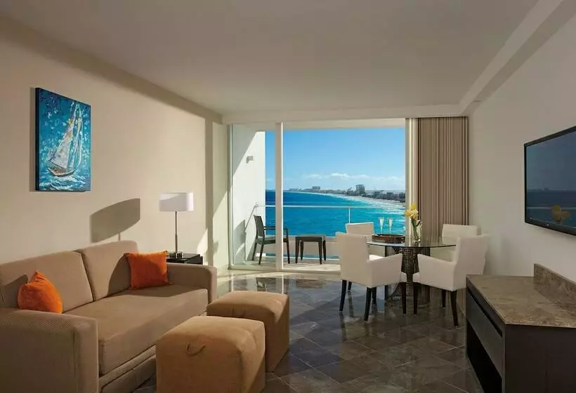 سوییت خانوادگی, Krystal Grand® Cancún - All Inclusive