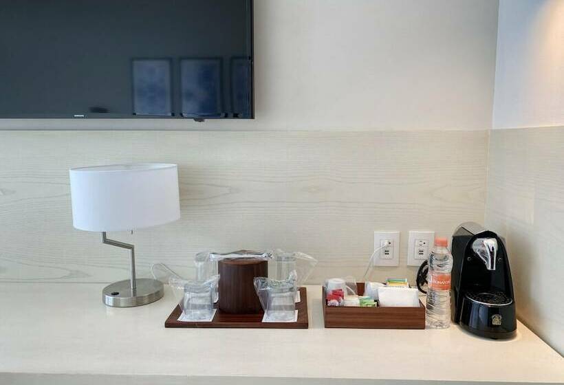 جناح, Krystal Grand Cancun - All Inclusive