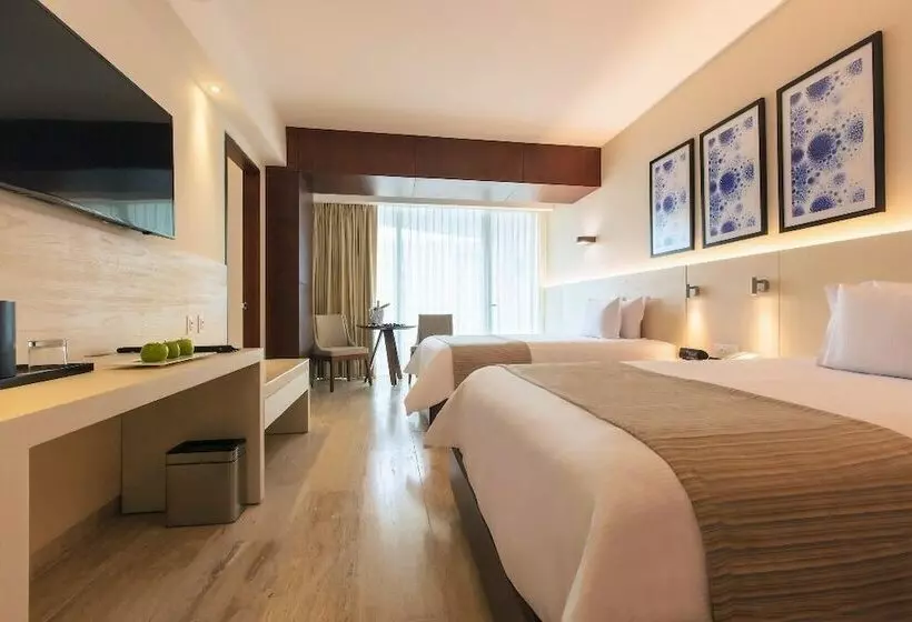 سوئیت با تخت بزرگ, Krystal Grand® Cancún - All Inclusive