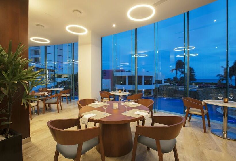 جناح سرير كينج, Krystal Grand Cancun - All Inclusive