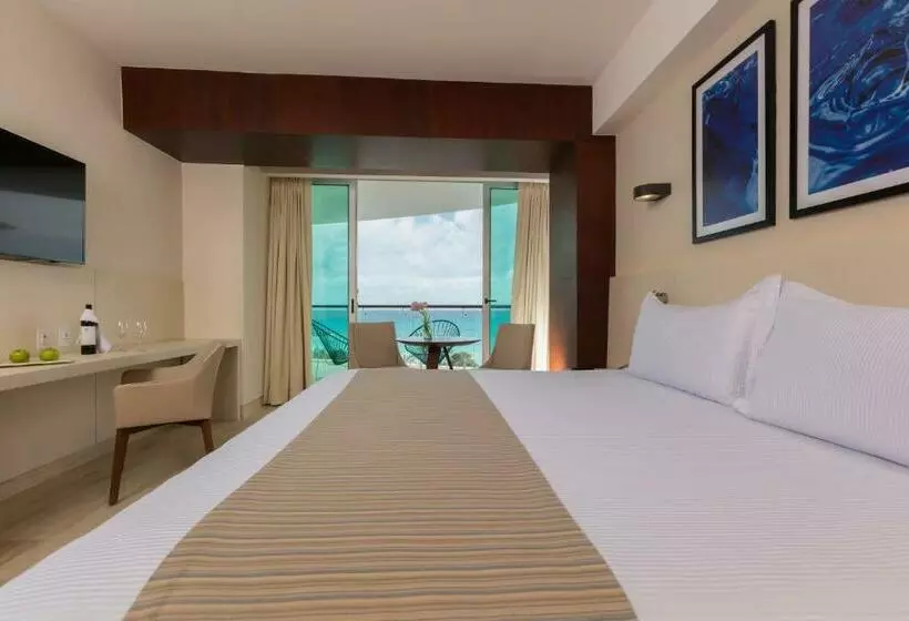 سوییت با چشم‌انداز دریا, Krystal Grand® Cancún - All Inclusive