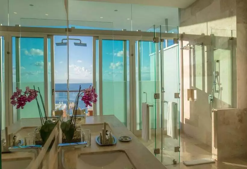 سوییت با چشم‌انداز دریا, Krystal Grand® Cancún - All Inclusive
