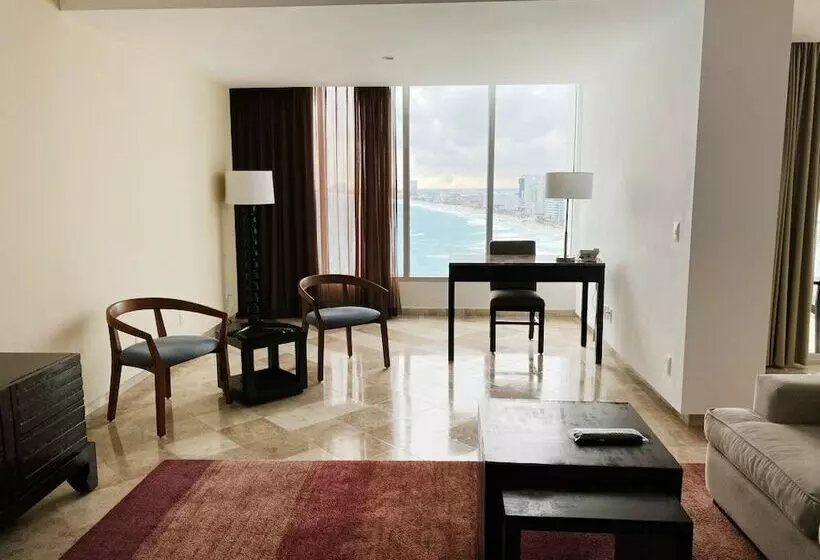 سوئیت پرزیدنت, Krystal Grand® Cancún - All Inclusive