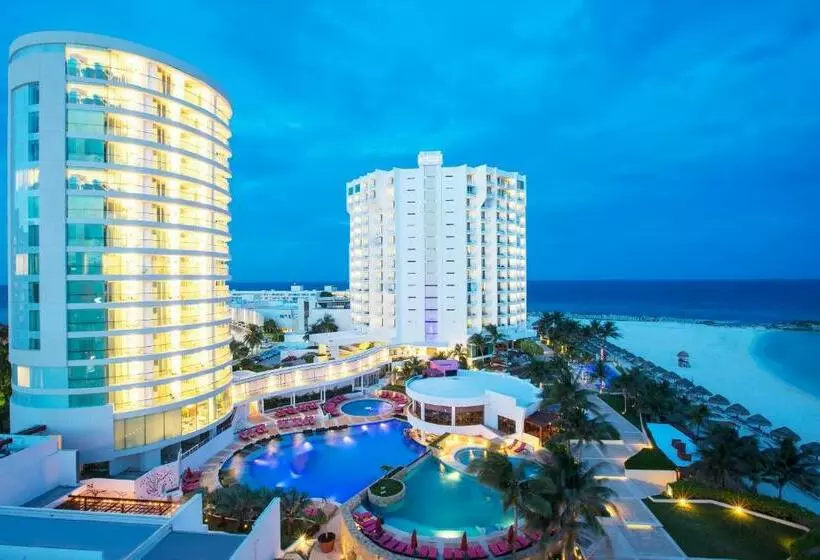 اتاق اساندارد با چشم‌انداز جانبی به دریا, Krystal Grand® Cancún - All Inclusive