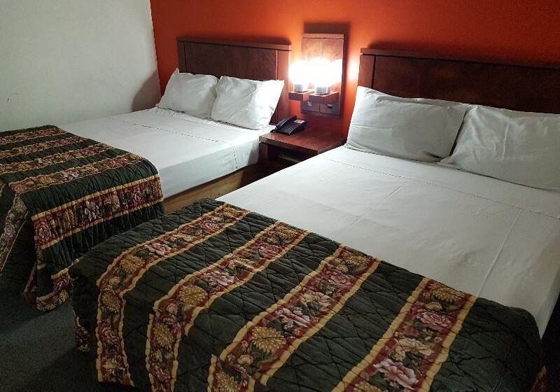 Номер Economy, Las Pergolas