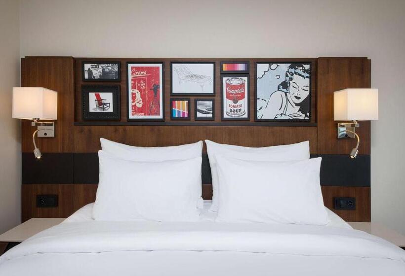 اتاق استاندارد, Radisson Blu Scandinavia Hotel, Oslo