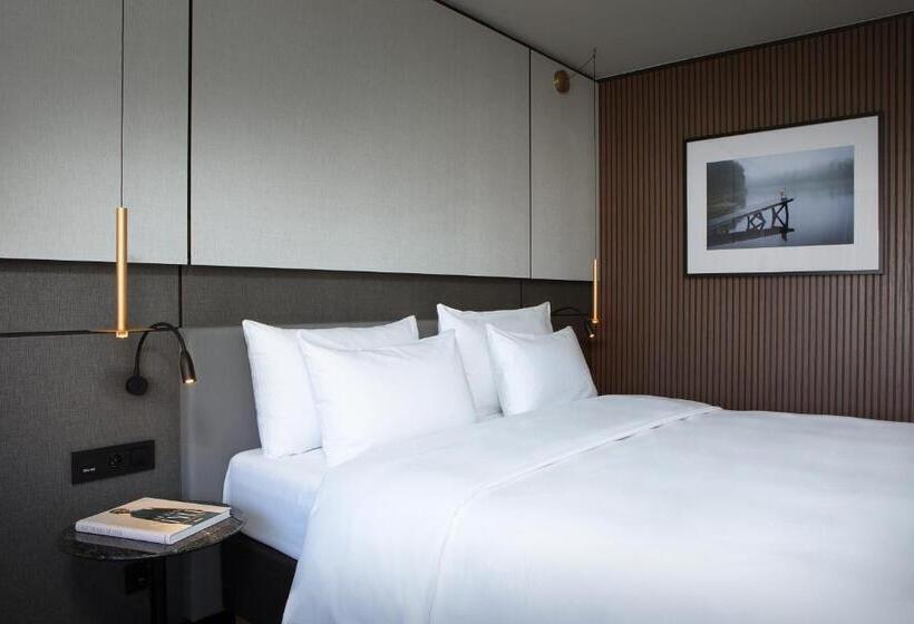 Premium room with view, Radisson Blu Scandinavia Hotel, Oslo