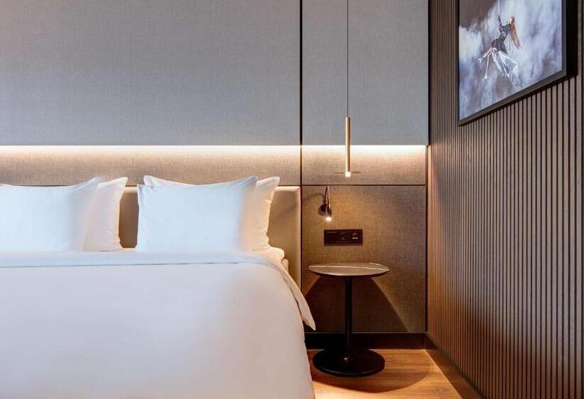 Premium room with view, Radisson Blu Scandinavia Hotel, Oslo