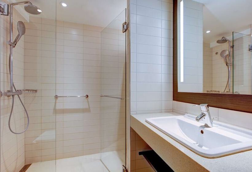 Premium room with view, Radisson Blu Scandinavia Hotel, Oslo