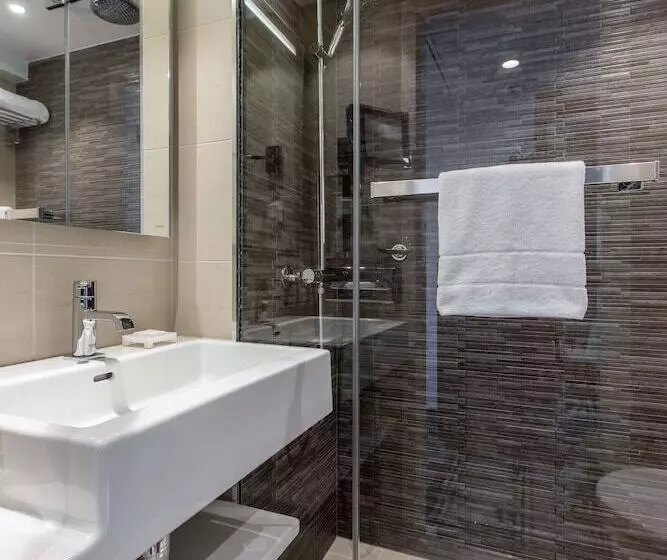 Premium Room City View, Radisson Blu Scandinavia Hotel, Oslo