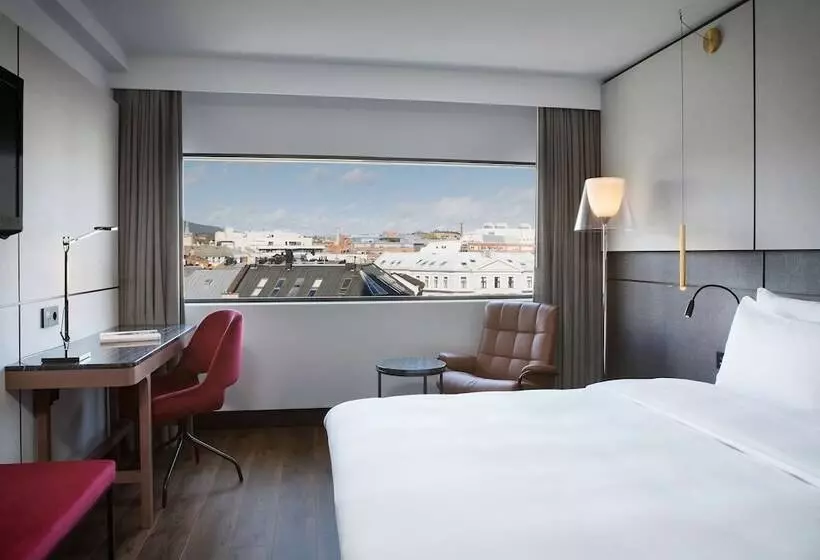 Premium Room City View, Radisson Blu Scandinavia Hotel, Oslo