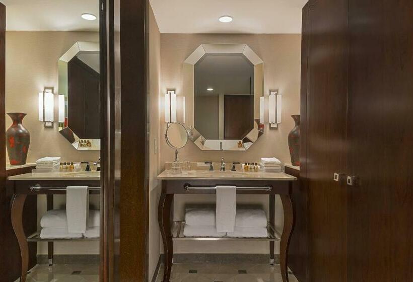 Номер бизнес-класса, Sheraton Mexico City Maria Isabel