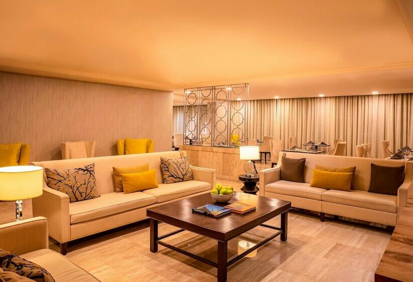 Номер бизнес-класса, Sheraton Mexico City Maria Isabel