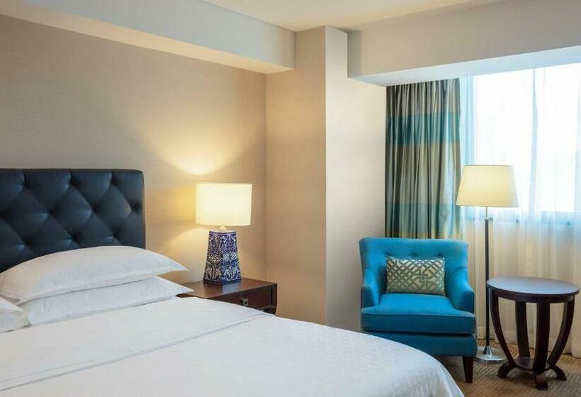 Люкс Клуб, Sheraton Mexico City Maria Isabel